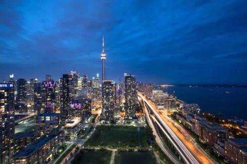 Holiday home Elegant Cityview In Toronto